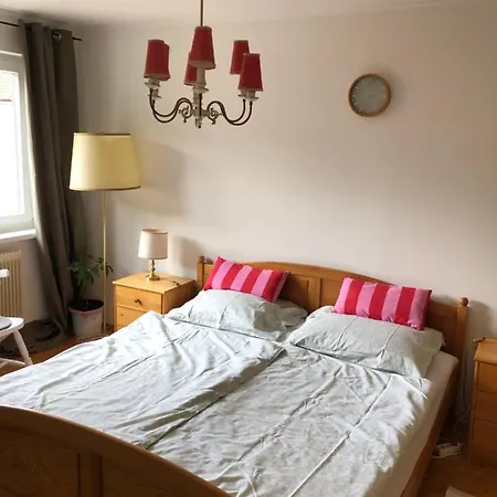 Liebevoll Eingerichtete Mit 5 Betten Apartment